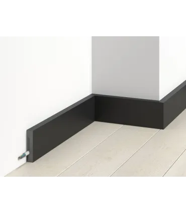 Listwa przypodłogowa czarna MD359Black 200x7x1.6 cm Mardom